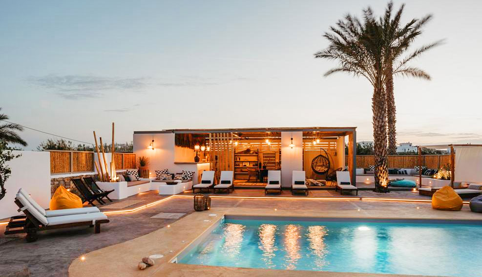 Mykonos Hotels 4 stars | Rooms | Luxury