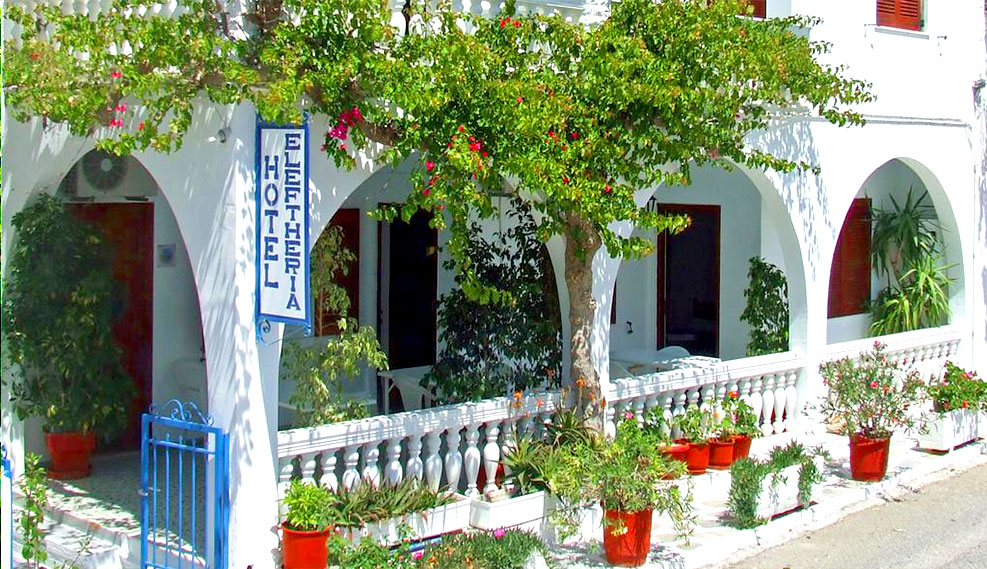 ΠΑΡΟΣ | Hotels | Rooms | Studios