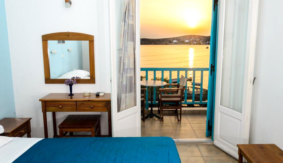 ΠΑΡΟΣ | Hotels | Rooms | Studios