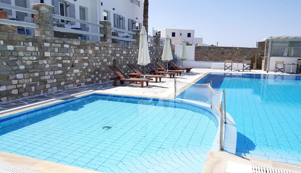 ΠΑΡΟΣ | Hotels | Rooms | Studios