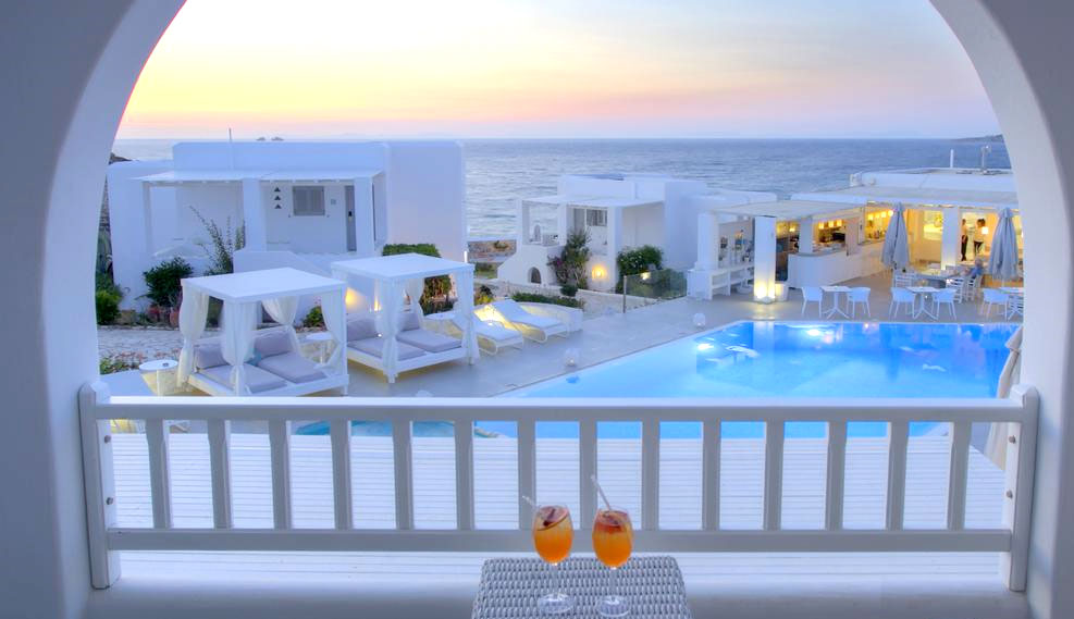 ΠΑΡΟΣ | Hotels | Rooms | Studios