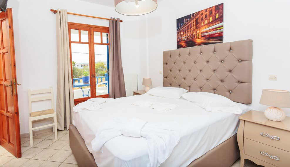 ΠΑΡΟΣ | Hotels | Rooms | Studios